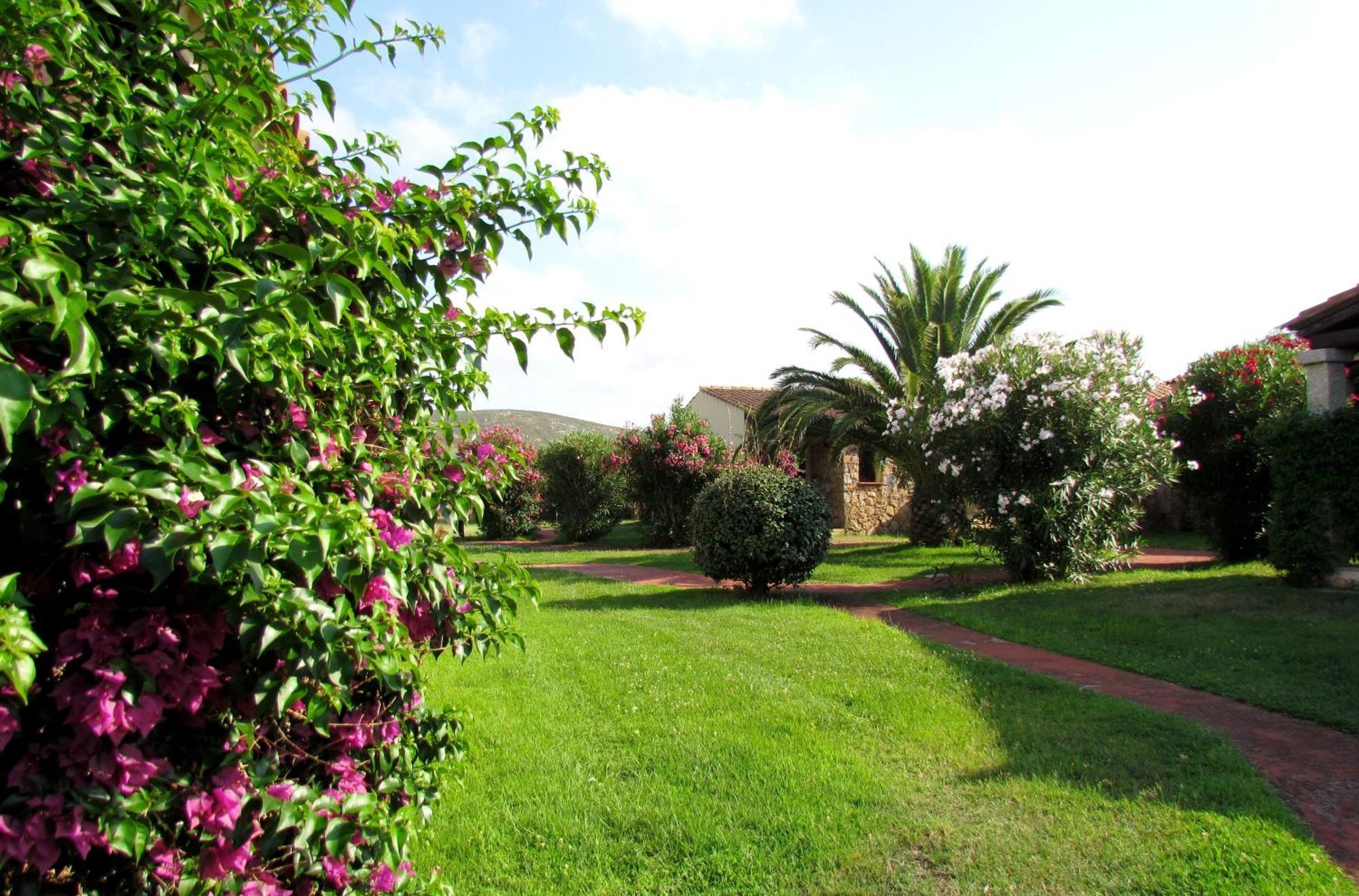Li Suari Club Village San Teodoro  Exterior foto