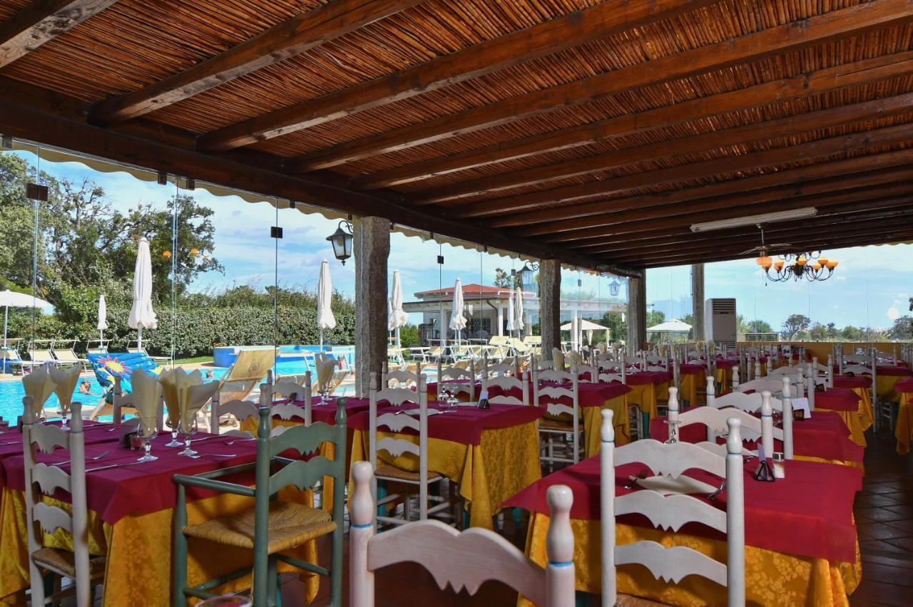 Li Suari Club Village San Teodoro  Exterior foto